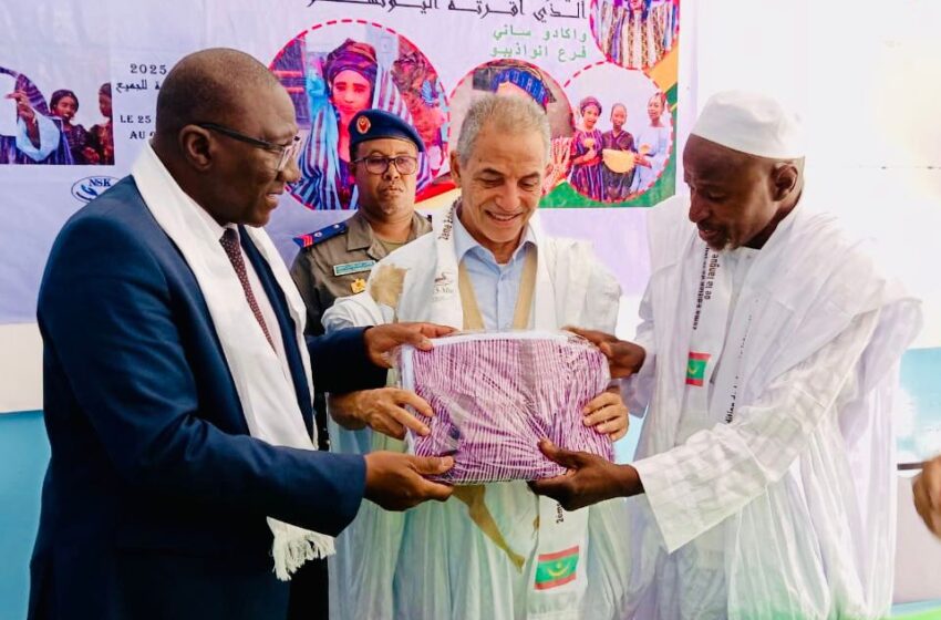  Nouadhibou : A l’occasion de la journée internationale de la langue et de la culture soninké, l’AMPLCS honore le maire (PHOTOS)