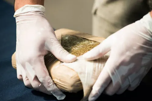  Riyad/Nouakchott : huit colis de drogue saisis et arrestation deux membres du réseau