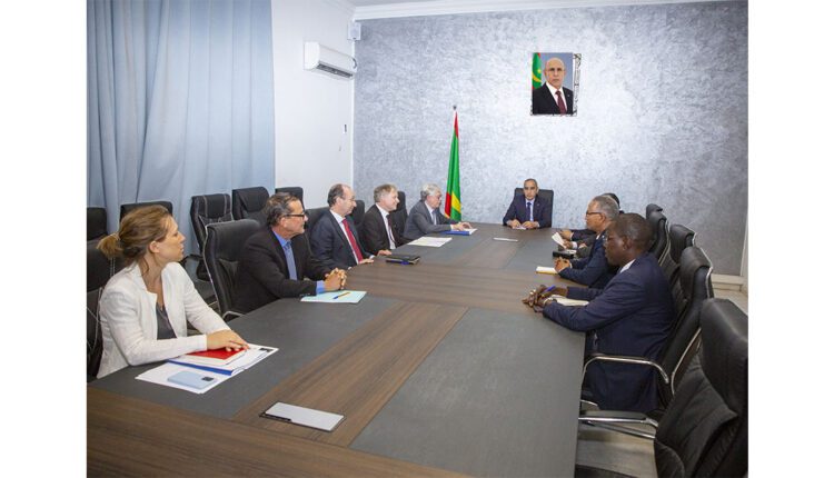  Mauritanie: réunion entre le ministre de l’Intérieur et plusieurs ambassadeurs de l’UE des moyens de faciliter l’obtention du visa Schengen